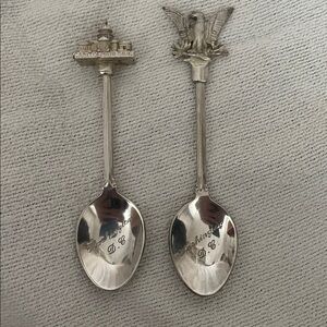 U.S. Capitol and American Eagle Sugar Spoons